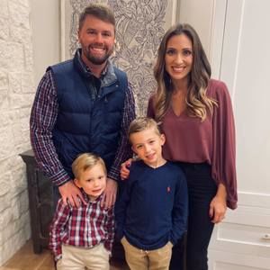 Meet your Posher, Toni